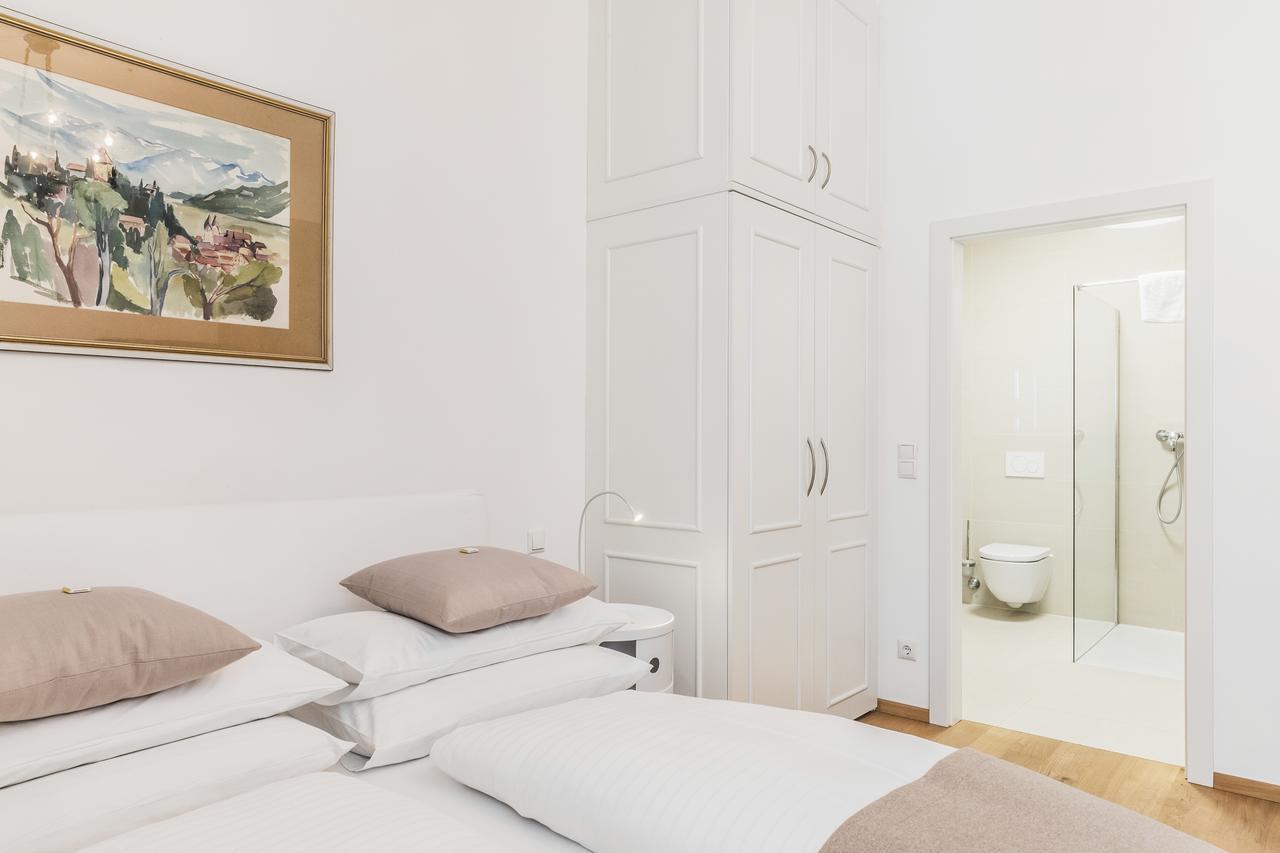Sandwirth Suites Palais Musil Klagenfurt am Woerthersee Exterior photo